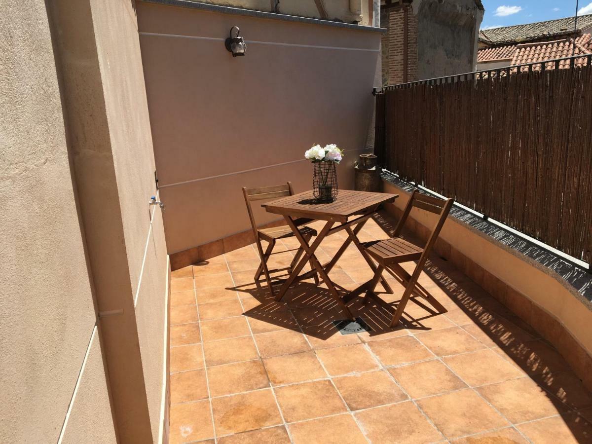 Atico Del Rojas Apartment Toledo Luaran gambar